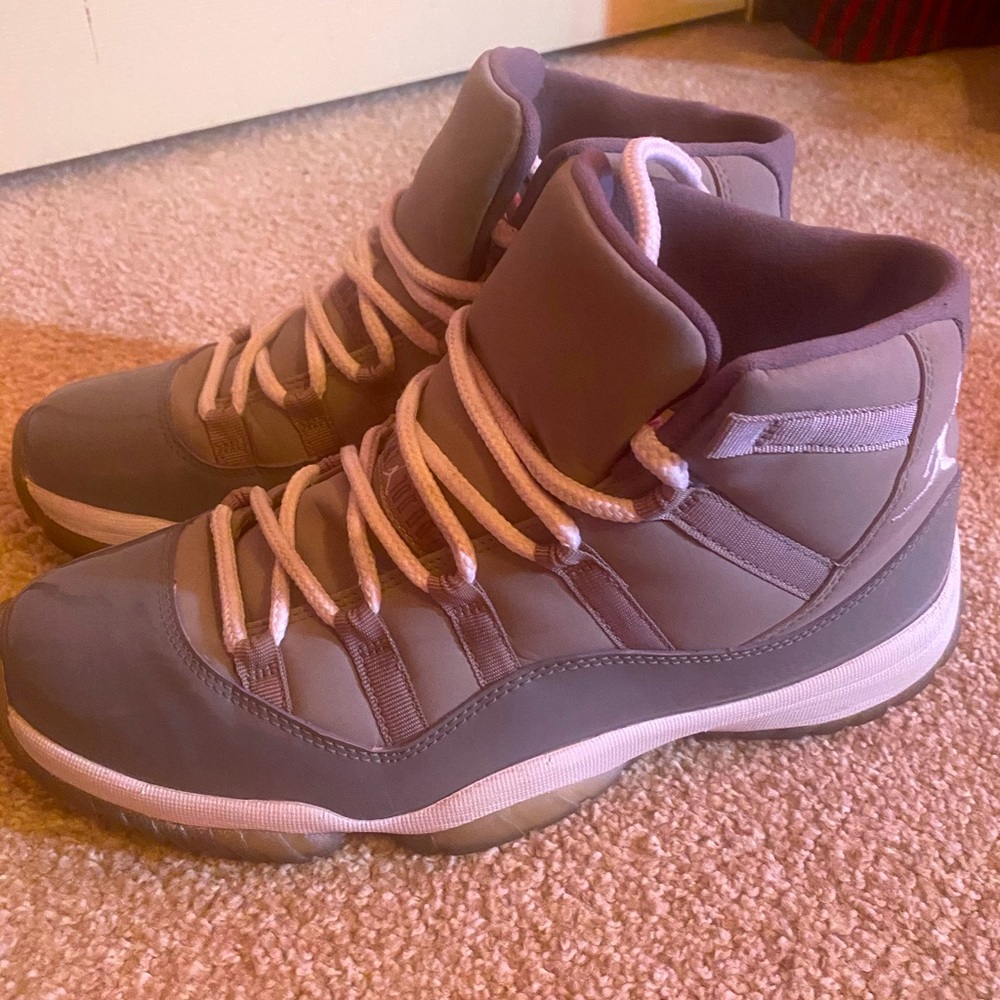 Sneakers ( foamposite )